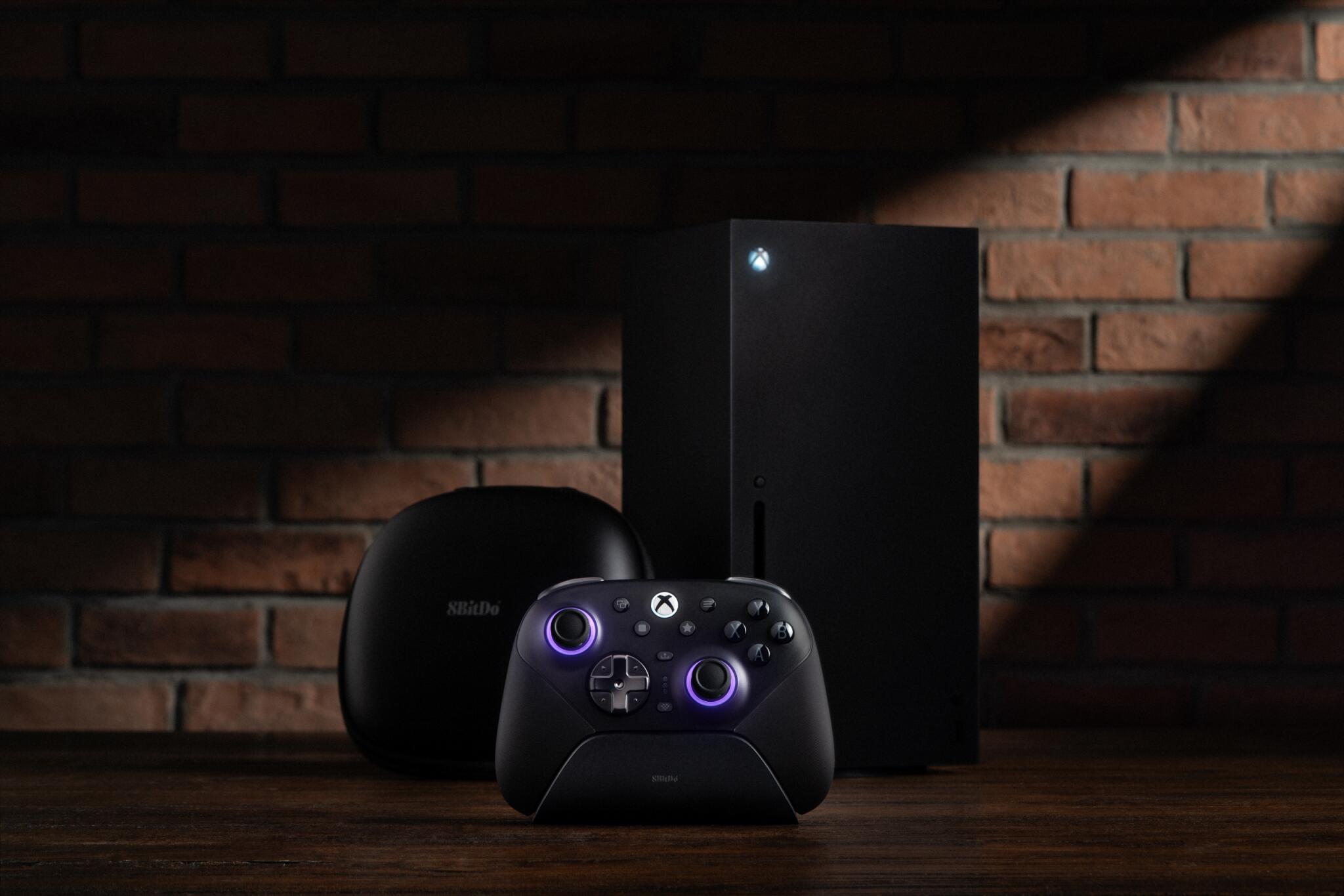 Discovery splash banner for 8BitDo Discord server